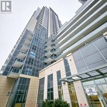Building Photo - 20-520 Meadowglen Pl