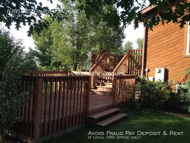 Building Photo - 8868 Powder Horn Dr