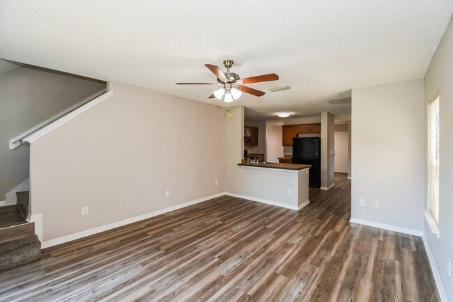 Building Photo - 7753 Highchair Ln