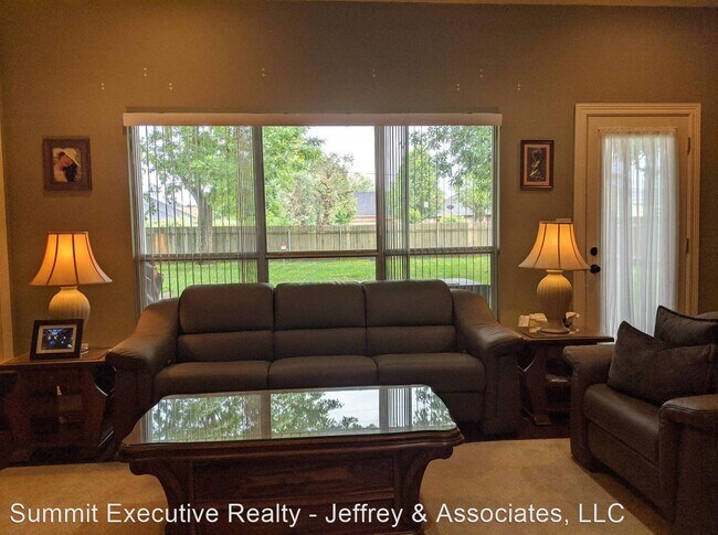 Building Photo - 3 br, 2 bath House - 1410 Magnolia Ridge