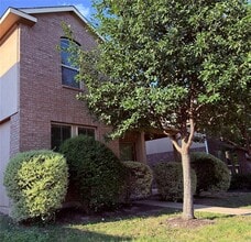 Building Photo - 1421 Blake St
