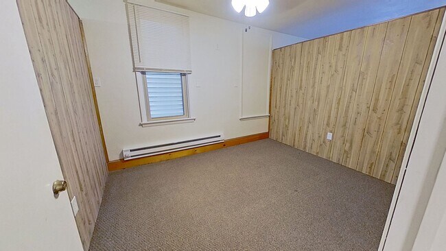 Building Photo - 6B Hanover St.