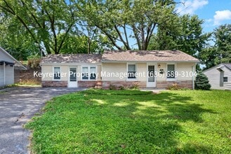 Building Photo - 3627 High Dr
