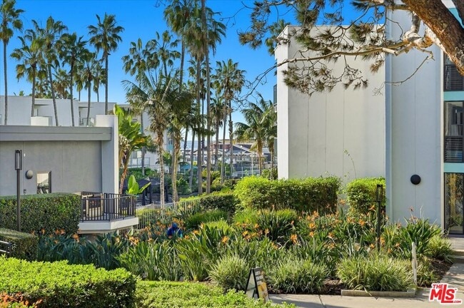 Building Photo - 240 The Village