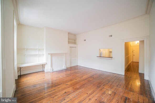Foto del edificio - 1021 Clinton St