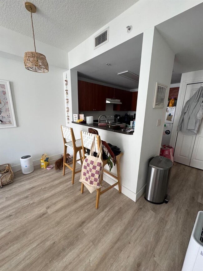 Foto del edificio - 115 SW 11th St