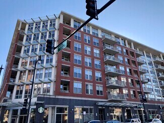 Building Photo - 1001 W Madison St