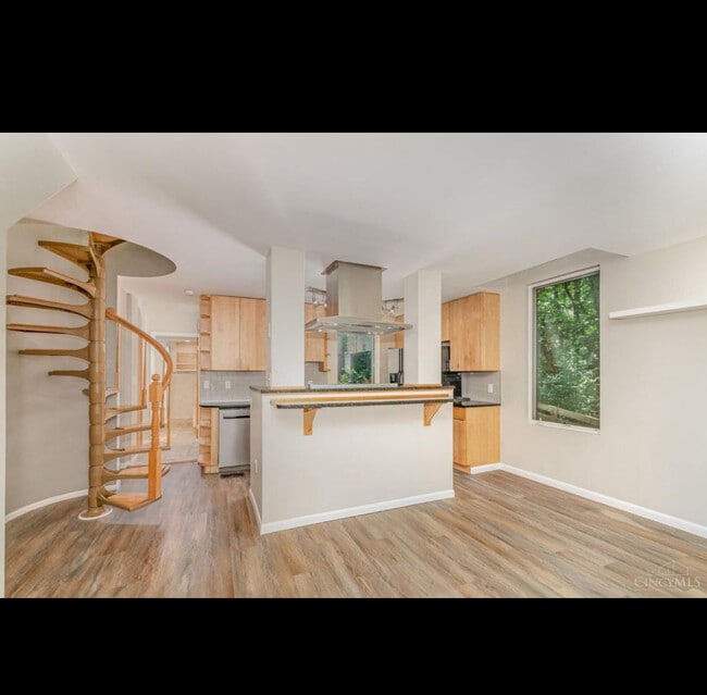 Foxhall Court - Foxhall Court Apartment