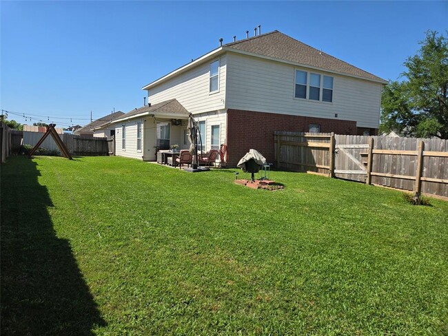 Foto del edificio - 20610 Wren Hollow Way