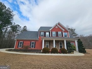 Building Photo - 31 Ridgeview Dr