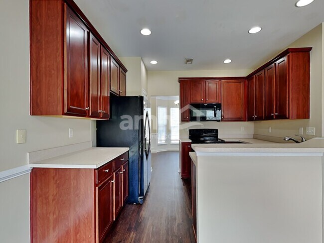 Building Photo - 115 Portland Falls Dr