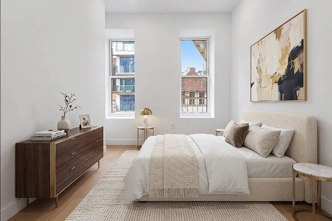 Foto del edificio - 246 E 53rd St