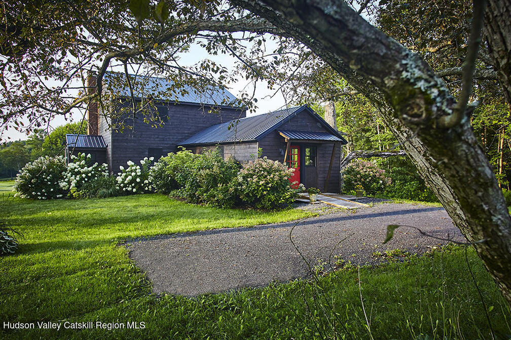 Foto principal - 208 Cunningham Hill Rd