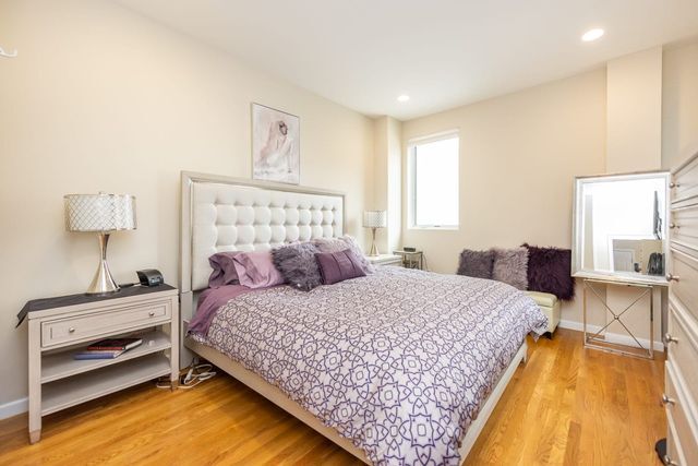 Foto principal - 37-34 29th St