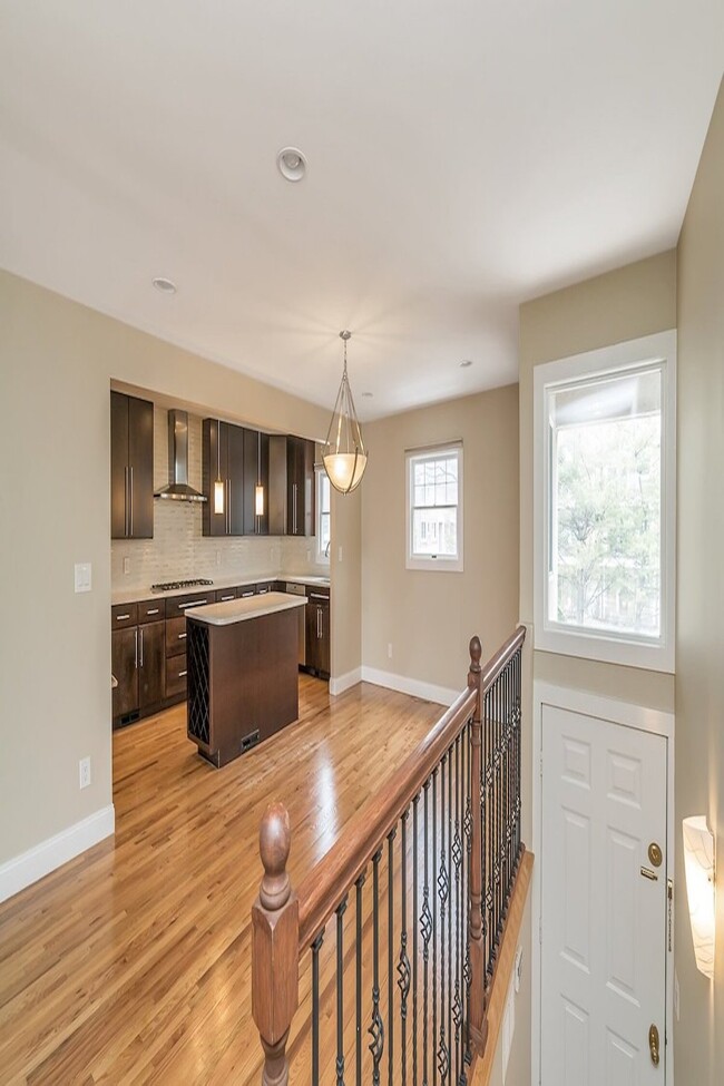 Building Photo - 47 Grand Cove Way