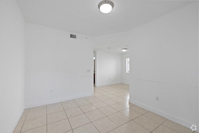2BR, 2BA - Palm West Apartments