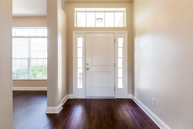 Building Photo - 2080 Antler Dr