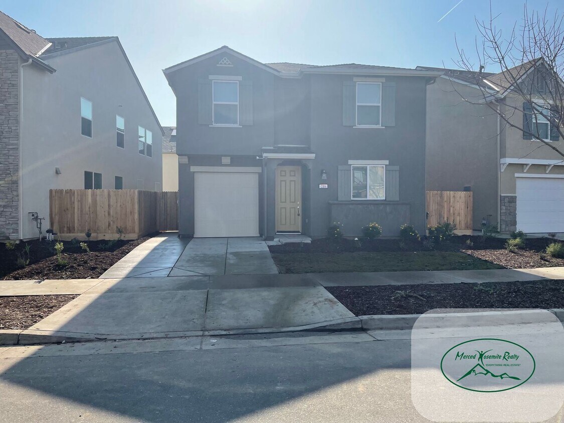 5 br, 2.5 bath House 218 Shafer Ave House for Rent in Merced, CA