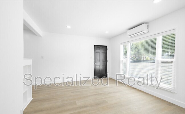 Foto del edificio - 3218 Division St