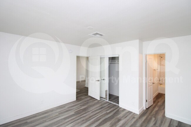 Foto del edificio - 312 N Hartford St