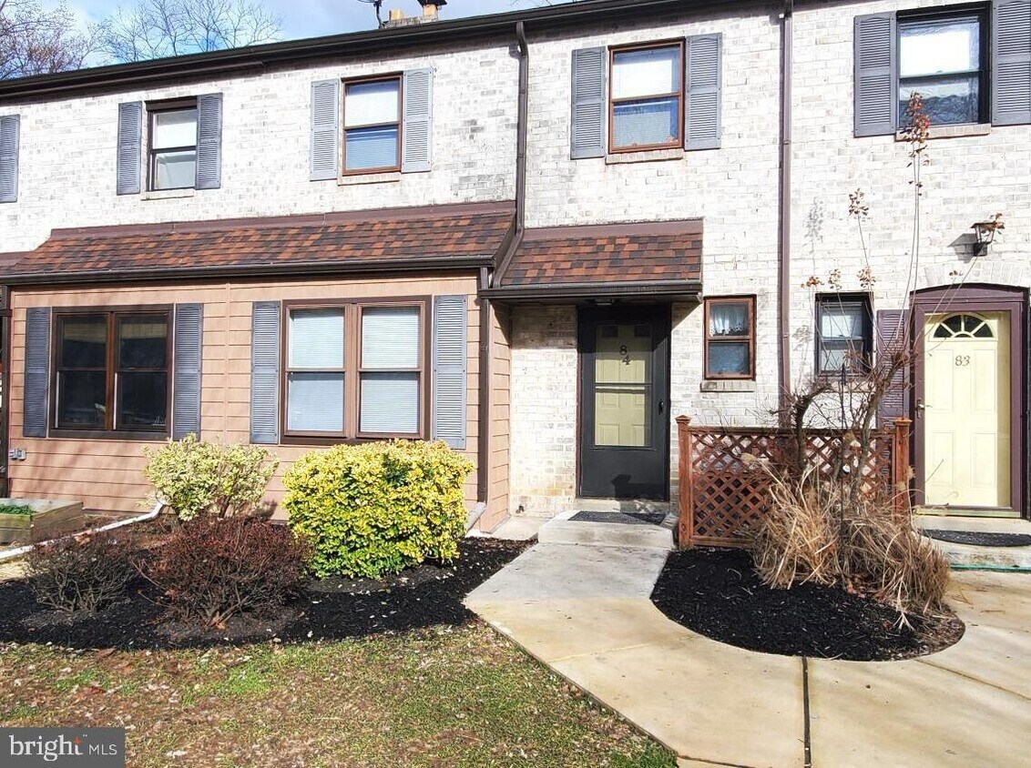 84 Dr, Aston, PA 19014 Townhome Rentals in Aston PA