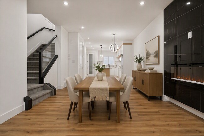 Building Photo - DUPLEX 8338 81 Avenue NW