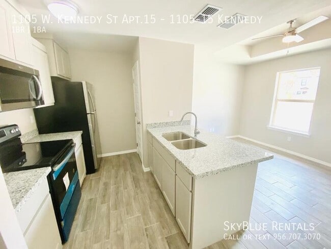 Building Photo - 1105 W Kennedy St