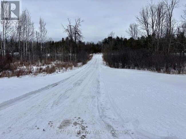 Building Photo - 3447 Greenland Rd