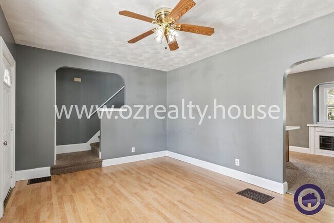 Foto del edificio - 1728 Loxley Rd