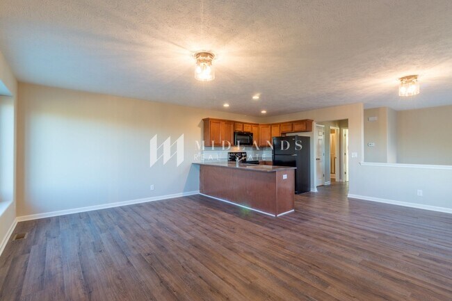 Foto del edificio - New Construction Duplex in Elkhorn!