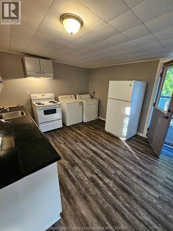 Photo du bâtiment - 4275 Wyandotte St E