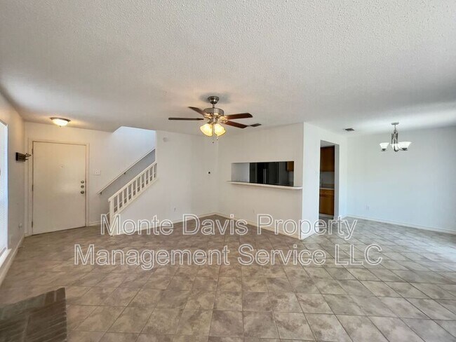 Foto del edificio - 2630 Alcott Ln
