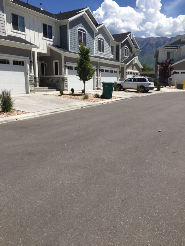 Primary Photo - 215 1135 S