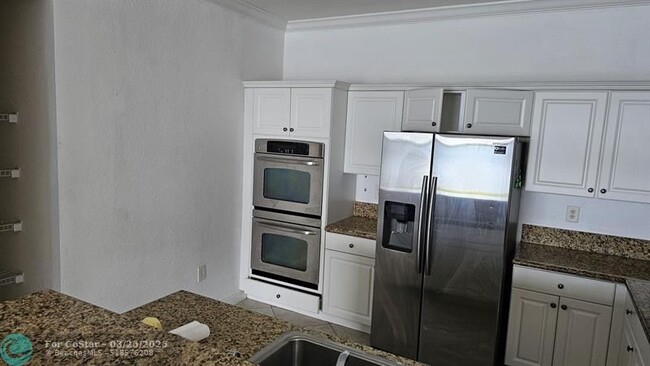 Foto del edificio - 17992 SW 41st St