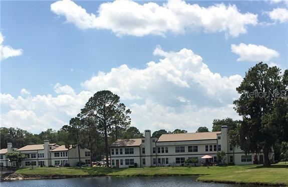 Building Photo - 17202 Sandalwood Dr