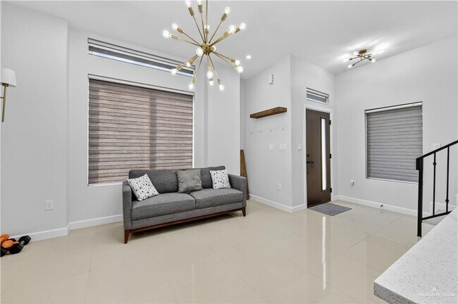 Foto del edificio - 6836 N 5th St