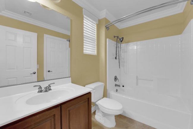 Building Photo - 10057 Portula Valley St