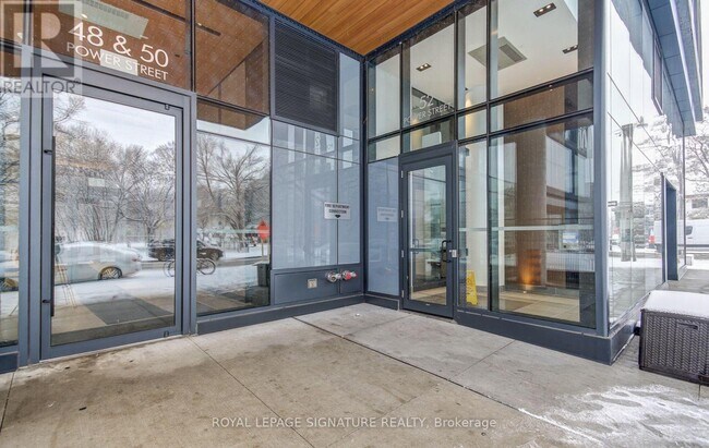 Photo du bâtiment - 50 Power St