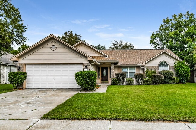 Building Photo - 8618 Wyndhurst Dr