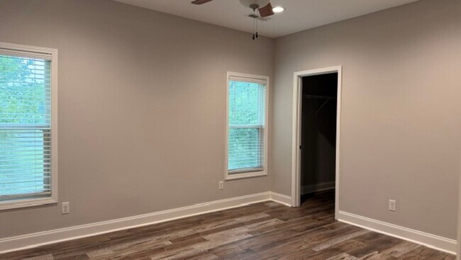 Foto del edificio - 2 Bedroom 2 Bath home with Garage