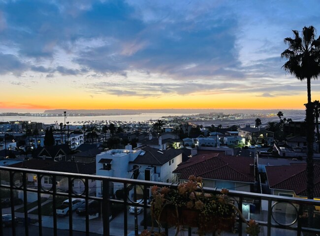 Foto del edificio - 2445 Brant St