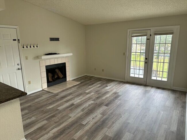 Foto del edificio - Charming 2 bedroom Condo!