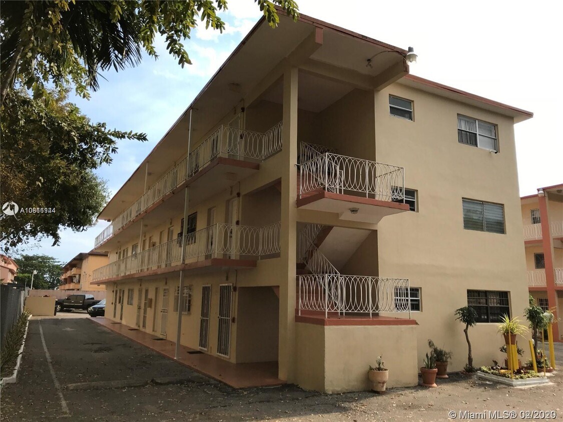 2441 NW 13th St Unit 92, Miami, FL 33125 Condo for Rent in Miami, FL