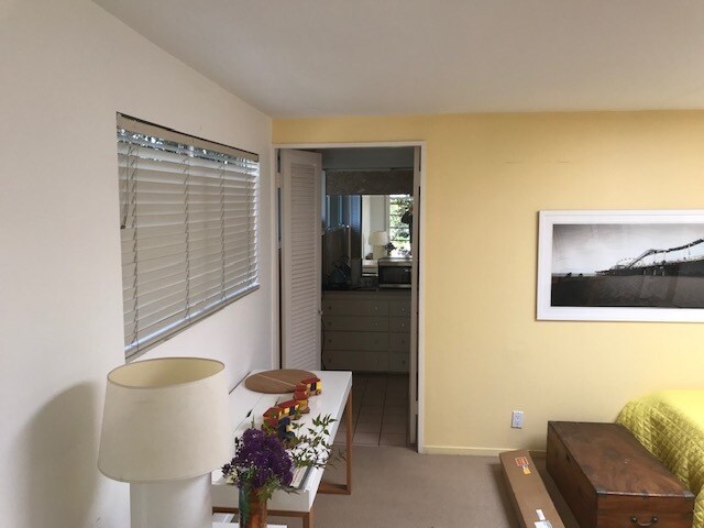 Building Photo - 345 Amalfi Dr
