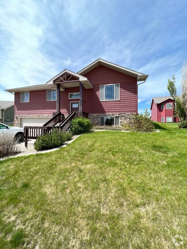 Building Photo - 6505 Sahalee Ct