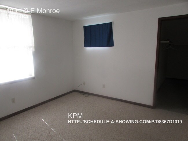 Foto del edificio - 109 1/2 E Monroe St
