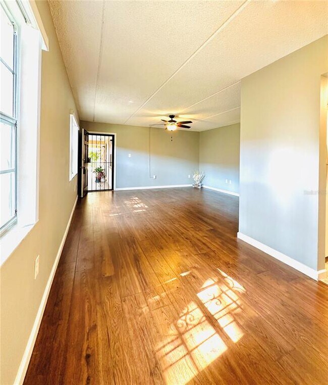 Building Photo - 4725 Christa Ct