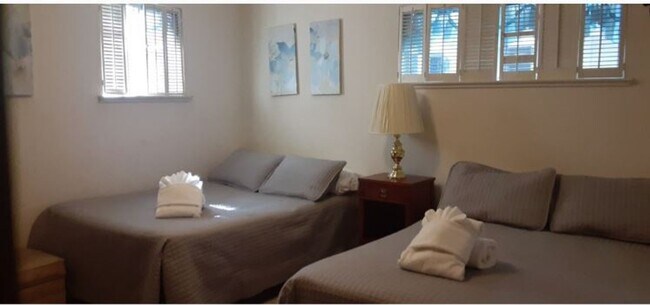 Foto del edificio - Seasonal Furnished Rental