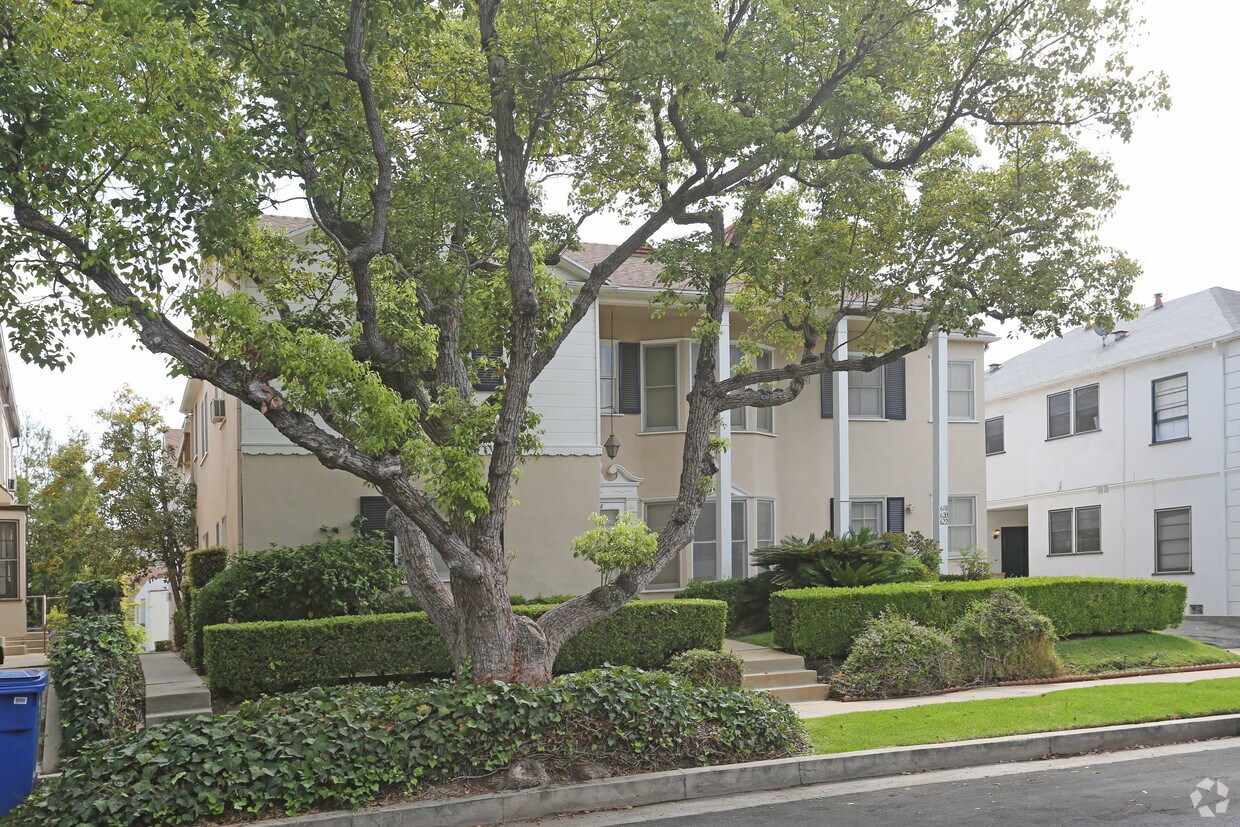 618622 Midvale Ave, Los Angeles, CA 90024 Apartments in Los Angeles