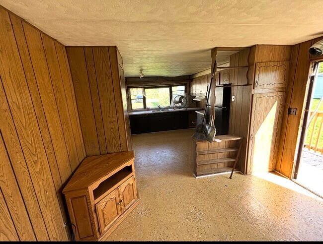 Foto del edificio - 4420 W Ridge Rd